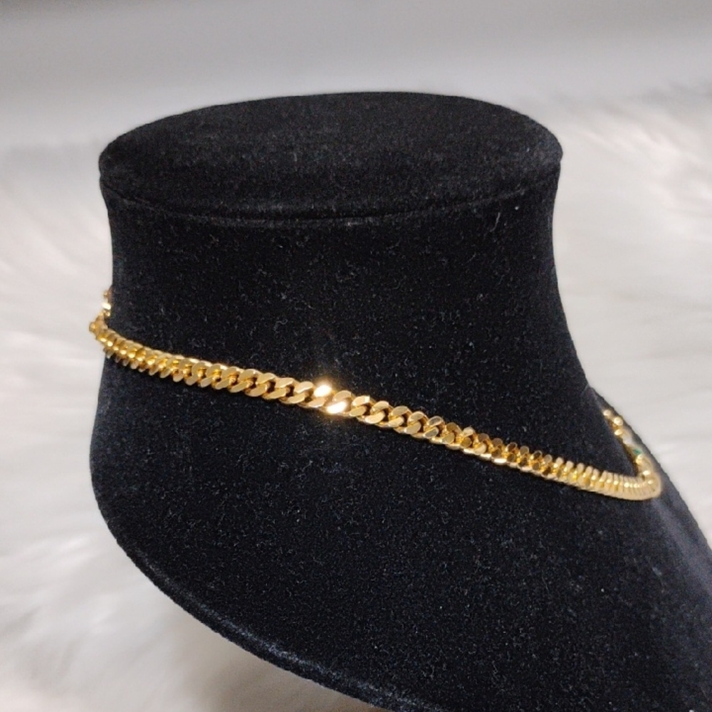 SALE! Authentic Dior Vtg Gold Tone Necklace WGreen Rhinestones & Crystals - Picture 10 of 13